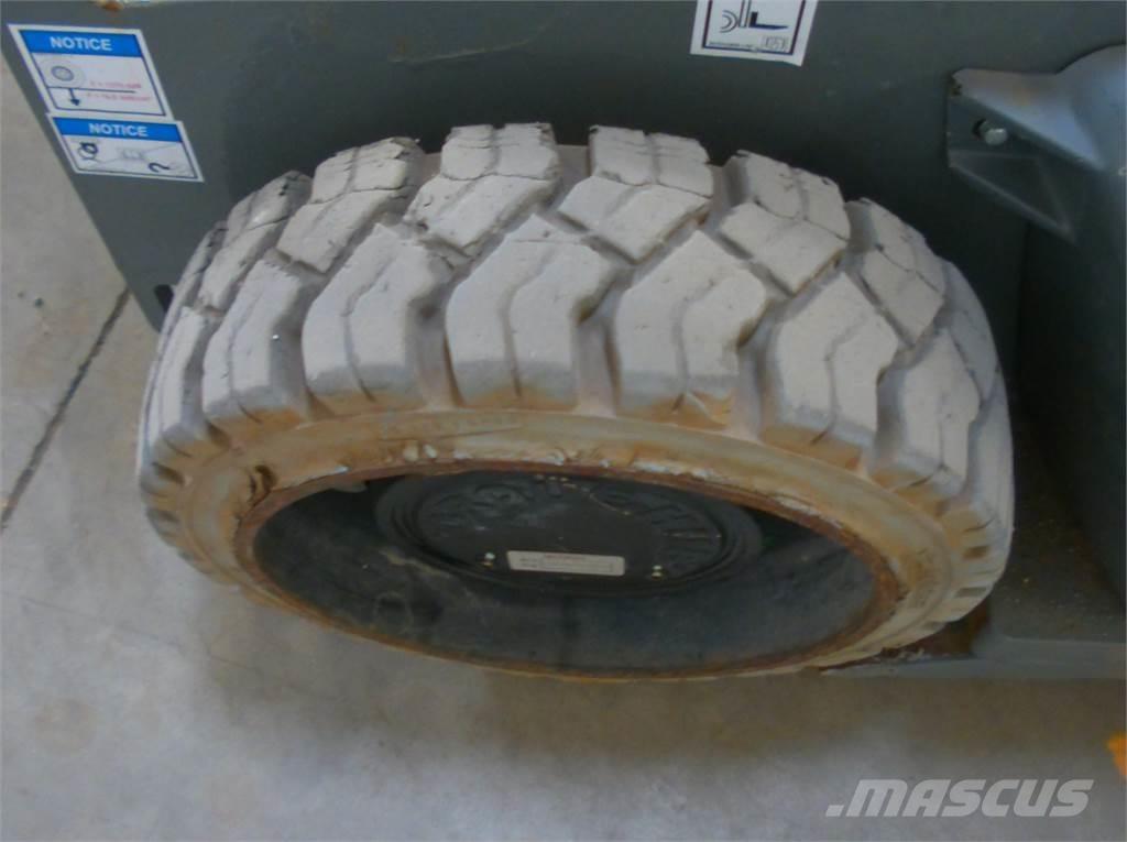 Haulotte STAR 10 Plataformas con jaula de elevación