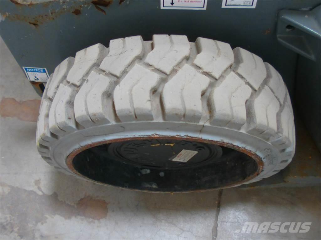 Haulotte STAR 10 Plataformas con jaula de elevación