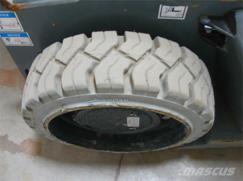 Haulotte STAR 10 Plataformas con jaula de elevación