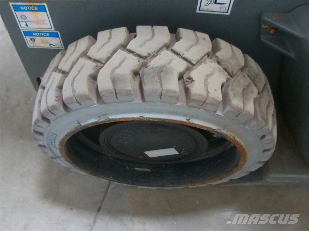 Haulotte STAR 10 Plataformas con jaula de elevación