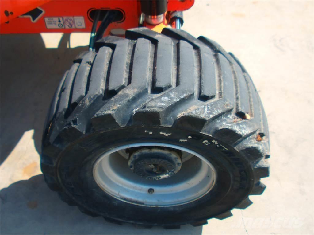 JLG 450AJ Plataformas con brazo de elevación manual