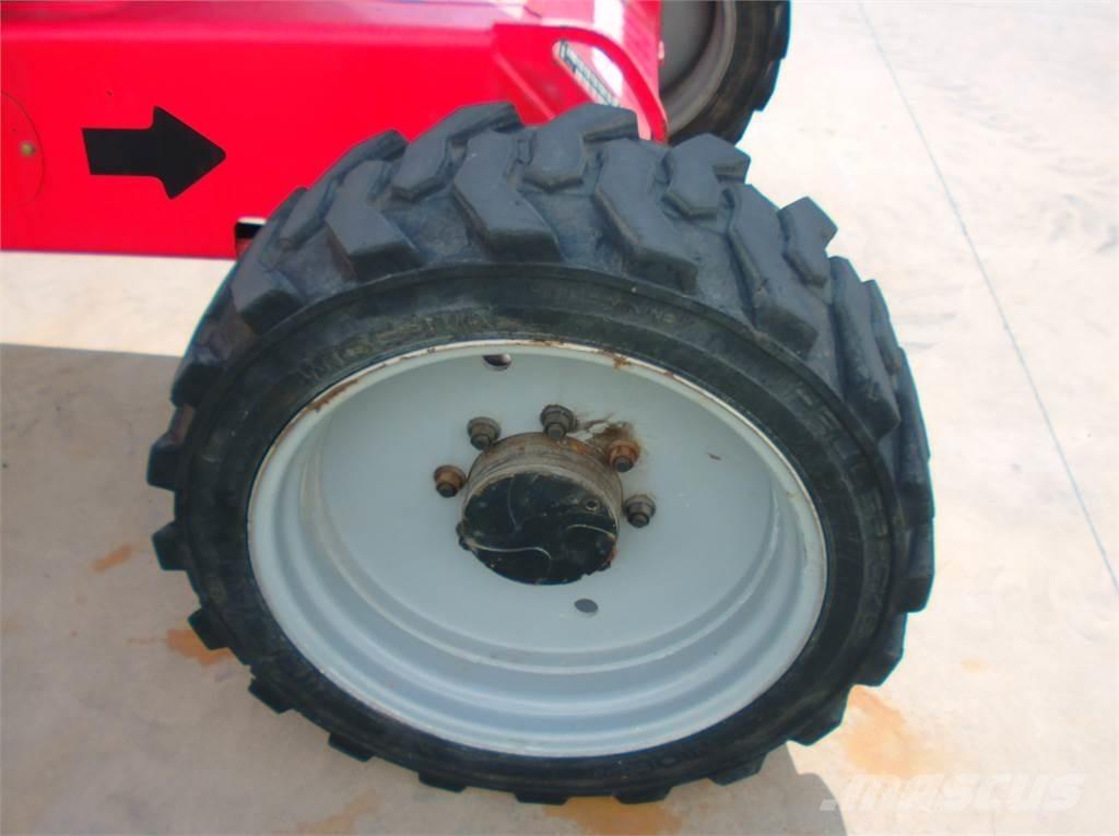 Manitou 280TJ Plataformas con brazo de elevación telescópico