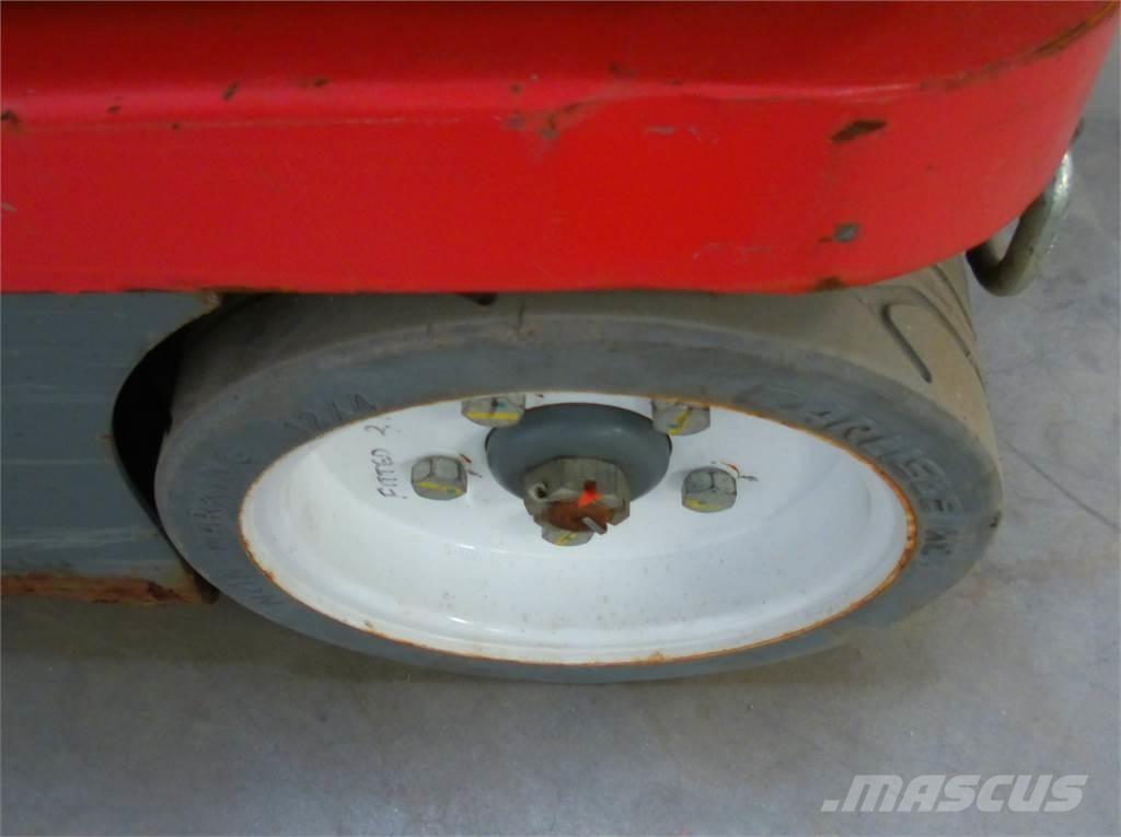 SkyJack SJ16 Plataformas con jaula de elevación