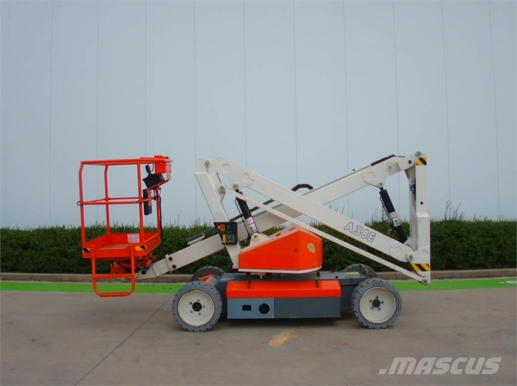 Snorkel A38E Plataformas con brazo de elevación manual