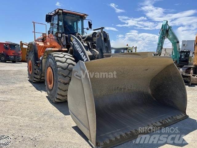 Doosan DL580 Cargadoras sobre ruedas