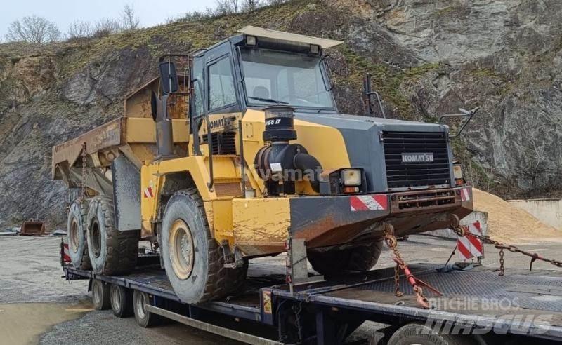 Komatsu HM300-2 Camiones articulados