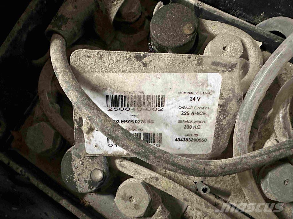 BT SWE 100 Montacargas manual