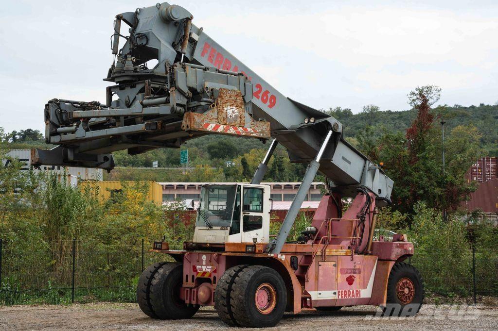 CVS Ferrari F269.5 Grúas para contenedores