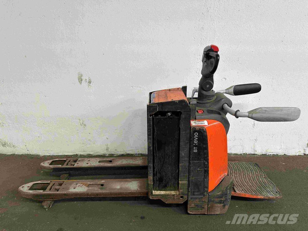 Toyota LPE 200 Montacargas de baja elevación