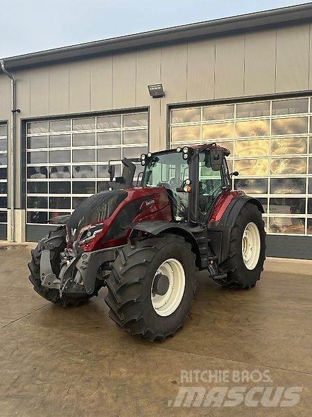 Valtra T235D Tractores