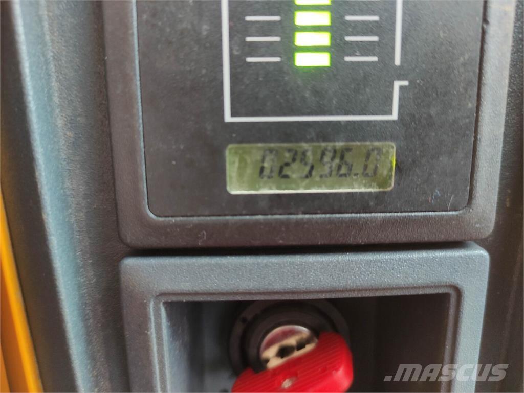 Jungheinrich EJE 120 Montacargas de baja elevación