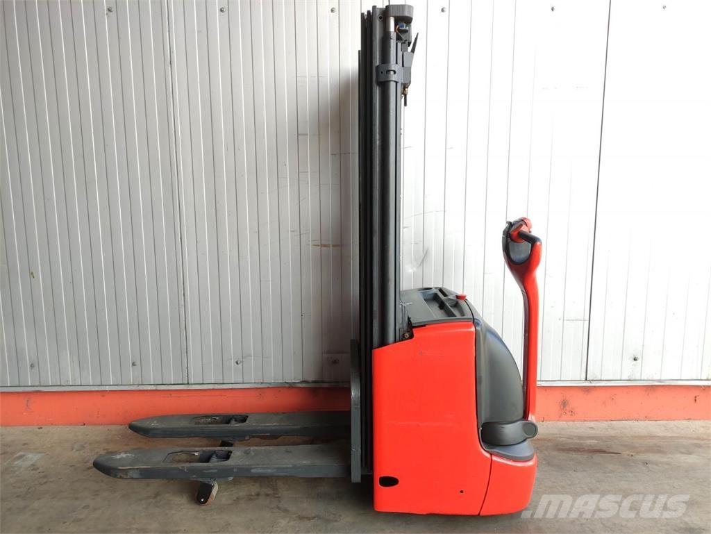 Linde L12i-1172 Montacargas manual
