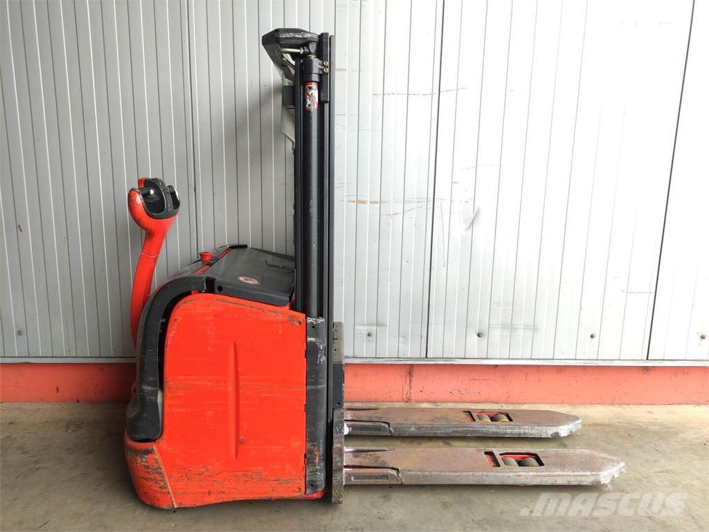 Linde L14-372 Montacargas manual