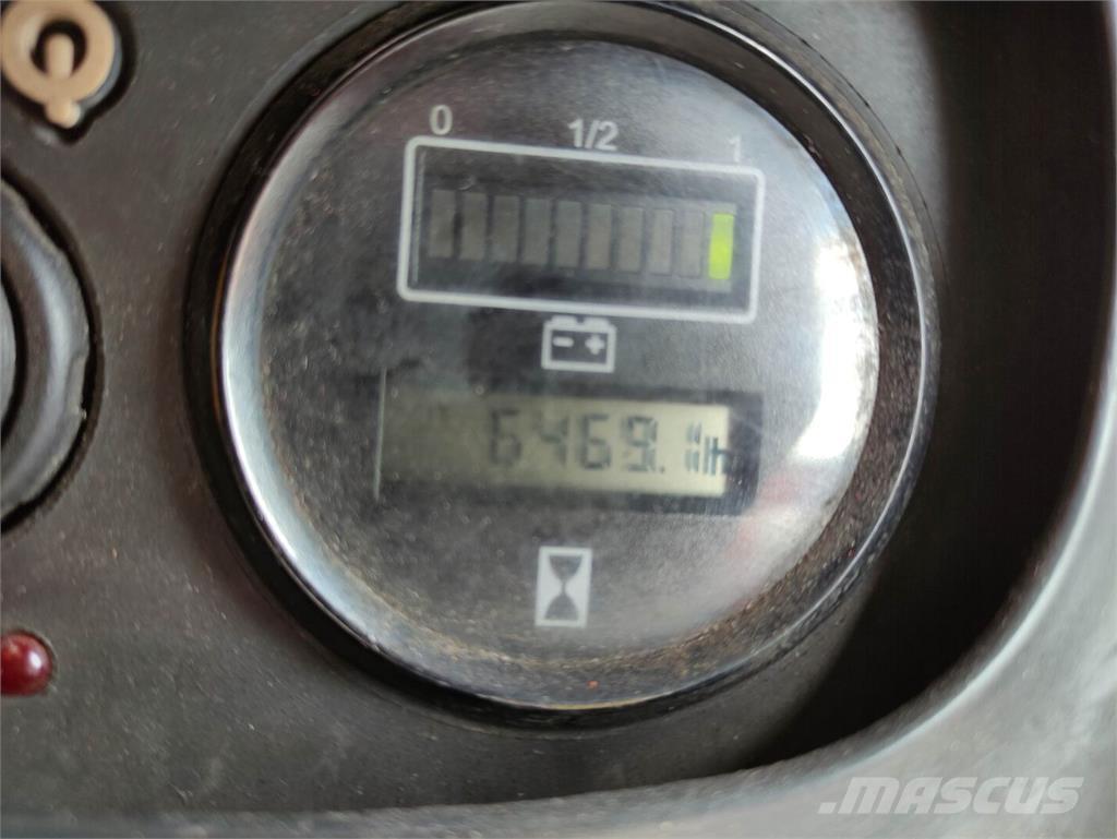 Linde L14-372 Montacargas manual