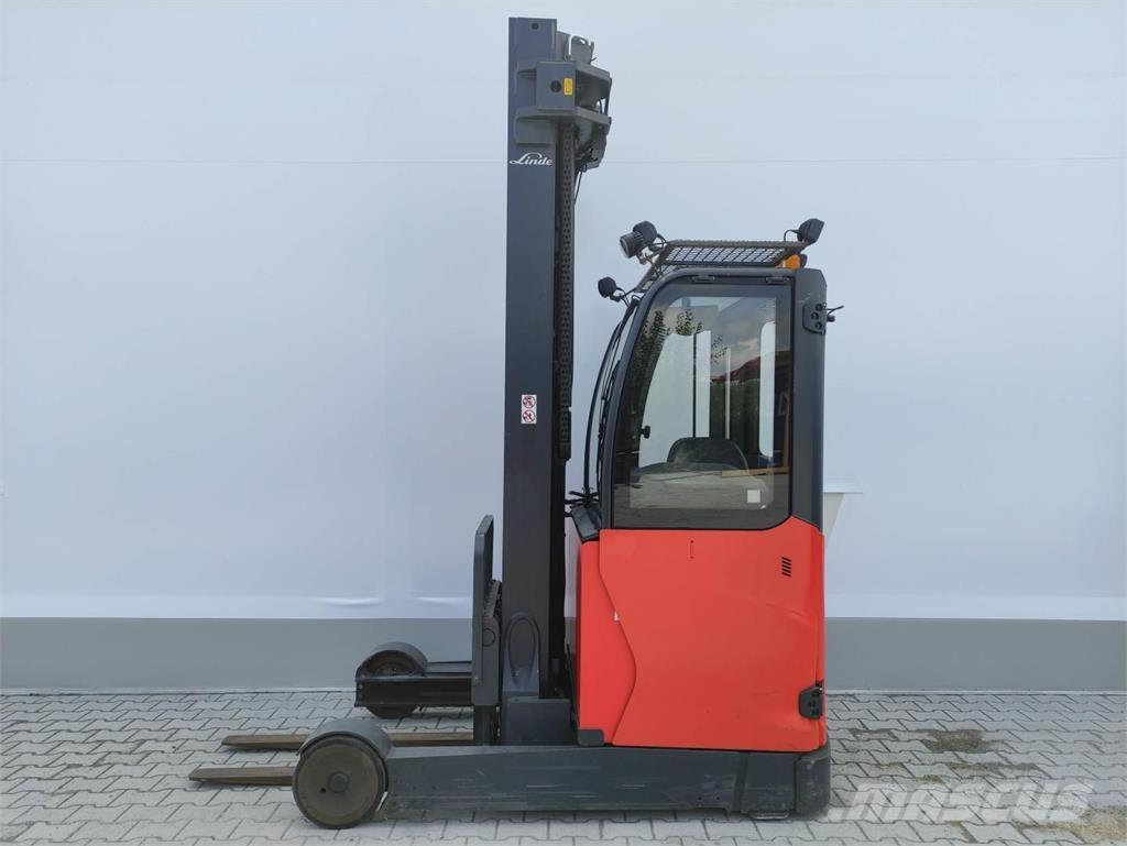 Linde R25-01-112 Montacargas de alcance de gran altura