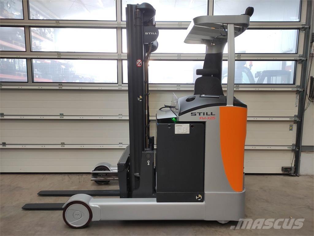 Still FM-X-25 (LACK NEU) Montacargas de alcance de gran altura