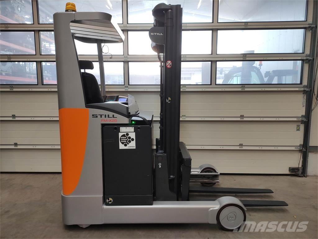 Still FM-X-25 (LACK NEU) Montacargas de alcance de gran altura