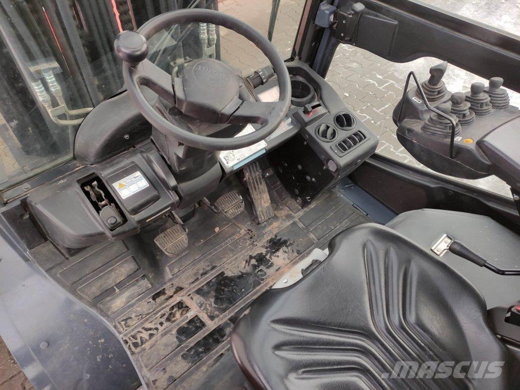 Toyota 40-8FD50N Camiones diesel