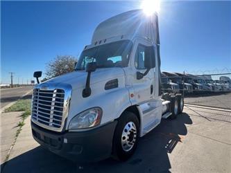 Freightliner CASCADIA 126