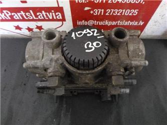 DAF XF95 Modulator1801040030