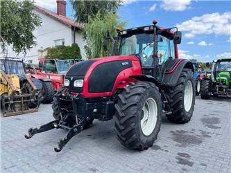 Valtra T121