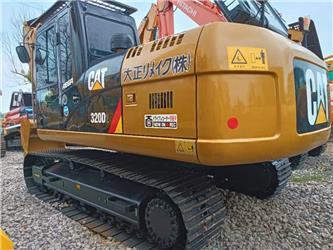 CAT 320D