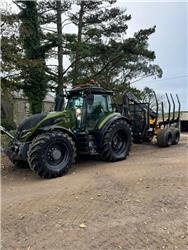 Valtra T235 Active