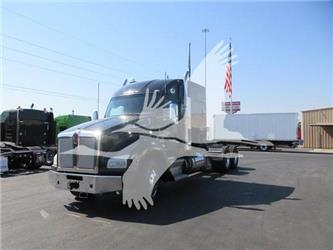 Kenworth T880