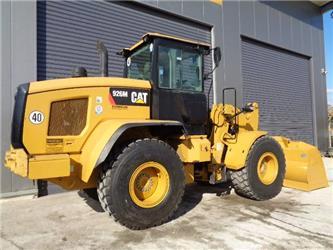 CAT 926M