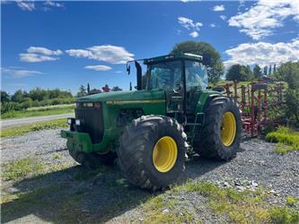 John Deere 8100