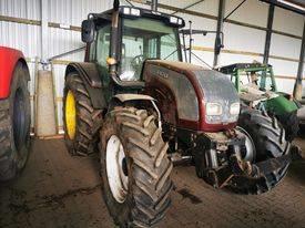 Valtra N121   arm