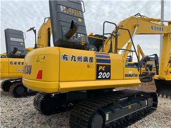 Komatsu PC200-8