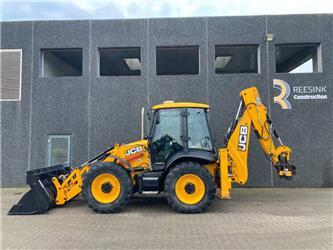 JCB 4CX