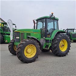 John Deere 7700