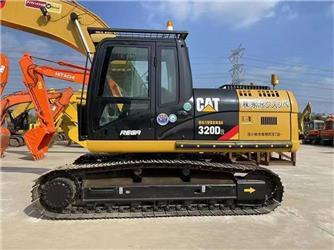 CAT 320 D