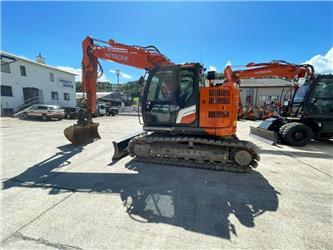 Hitachi ZX135US