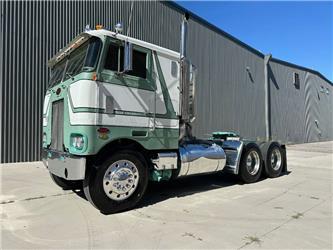 Peterbilt 352A