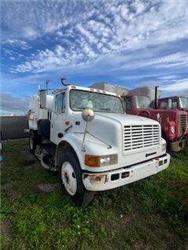 International 4700