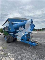 Kinze 1050