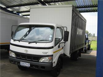 Toyota Dyna 7105