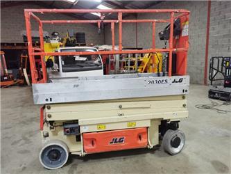 JLG 2030 ES