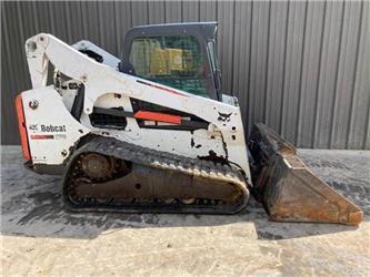 Bobcat T750