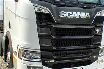 Scania R560