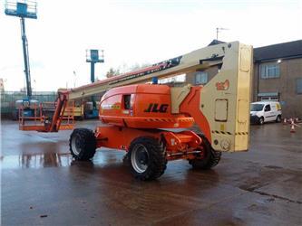 JLG 800AJ