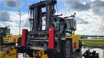 Hyster H 700