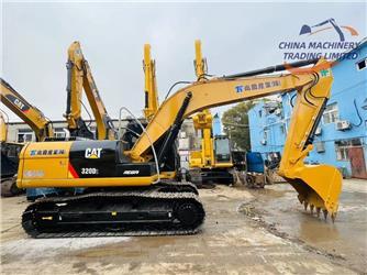 CAT 320 D