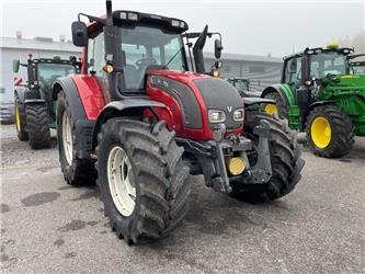 Valtra N 142