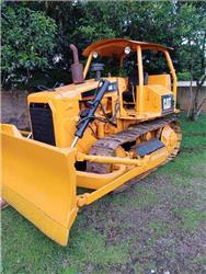 CAT D4E