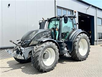 Valtra T214 Versu