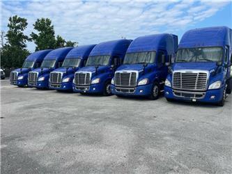 Freightliner Cascadia 113